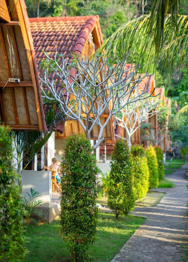 Penida Bay Village Sakti Exterior photo